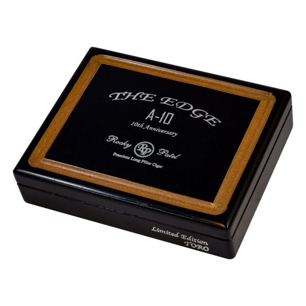 Rocky Patel The Edge A-10 Toro 6x52 image 4