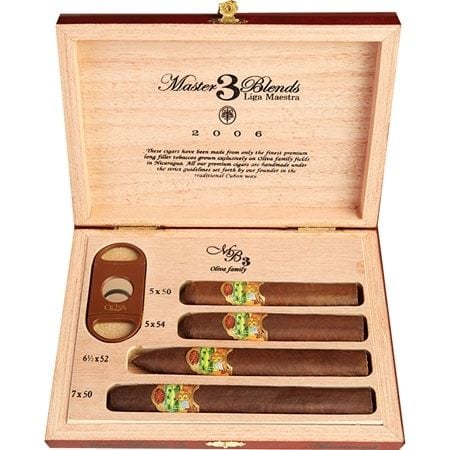 Oliva Master Blends Sampler & Cutter image 1