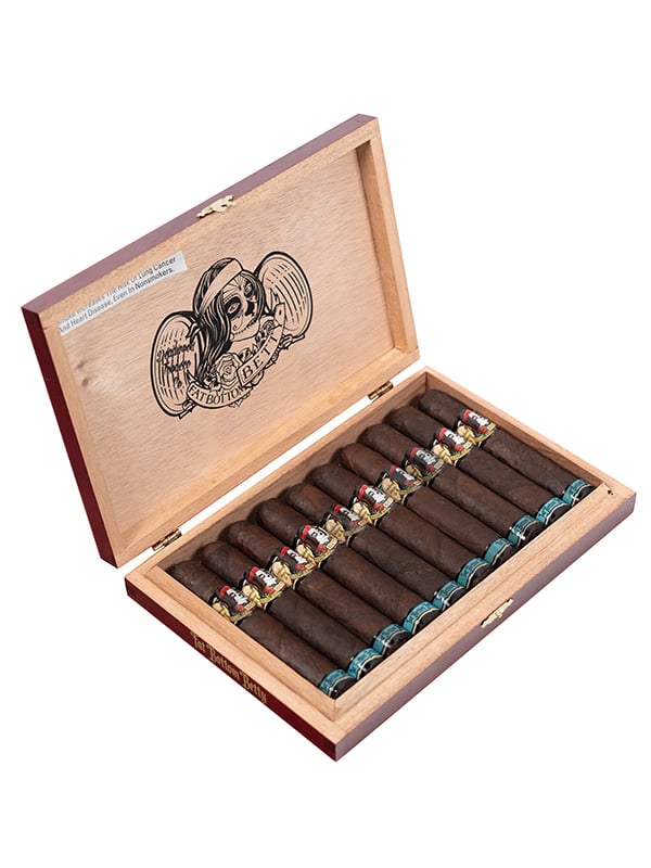 Deadwood Tobacco Co. Fat Bottom Betty Robusto image 3